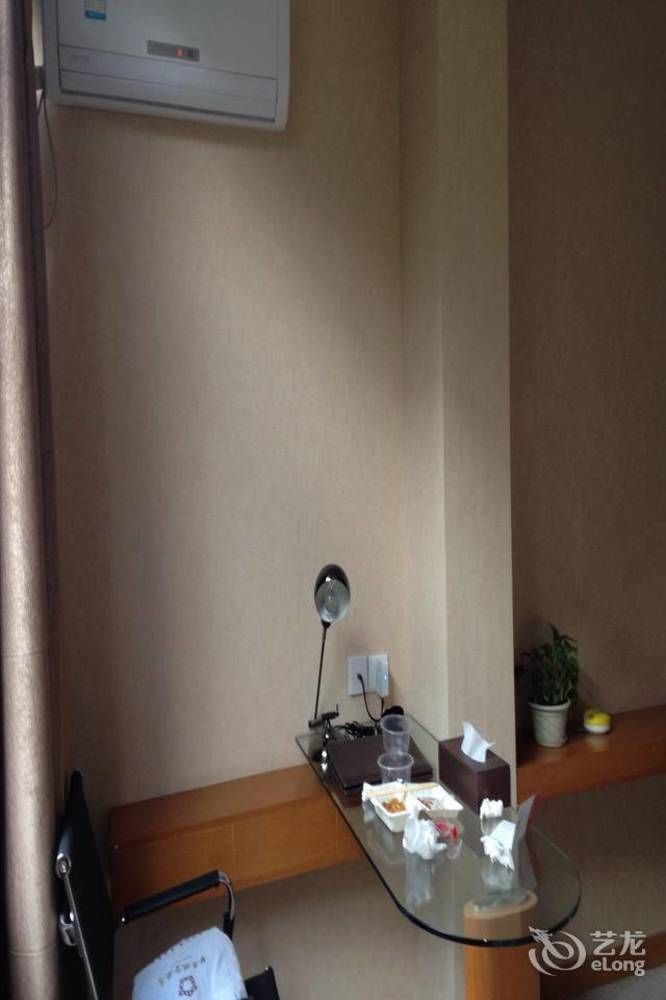 Shenzhen Huamao Aviatic Hotel Extérieur photo