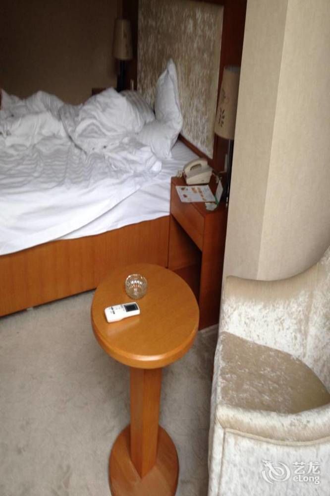 Shenzhen Huamao Aviatic Hotel Extérieur photo
