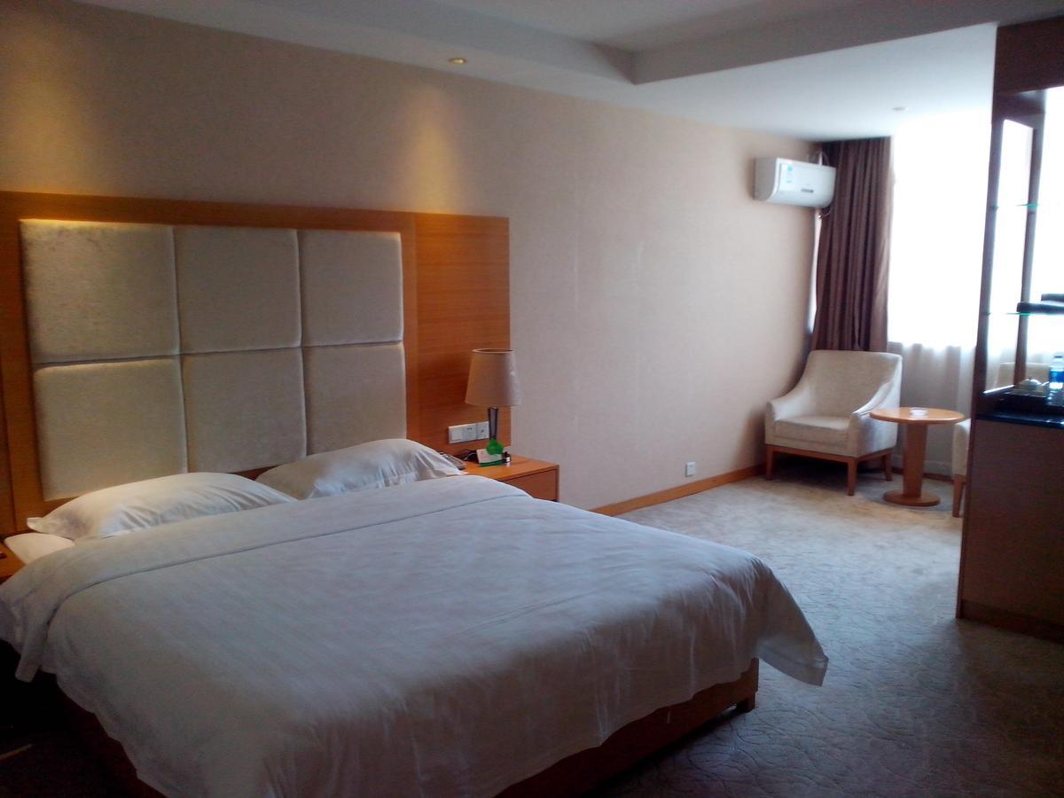 Shenzhen Huamao Aviatic Hotel Extérieur photo