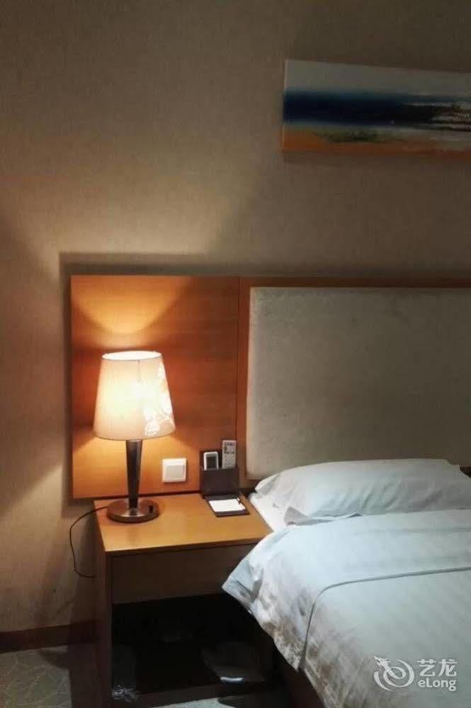 Shenzhen Huamao Aviatic Hotel Extérieur photo