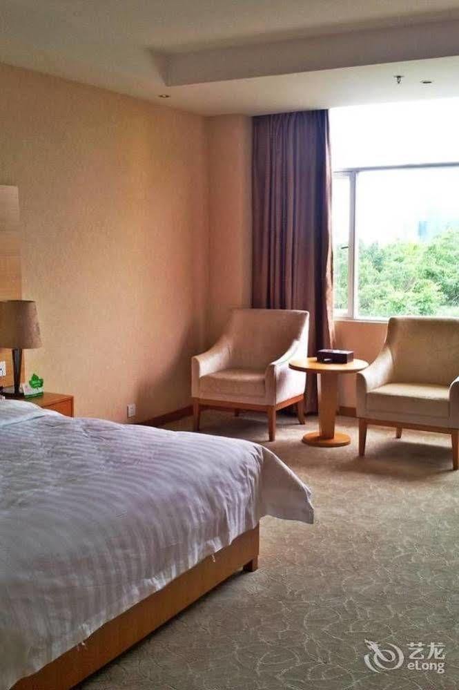 Shenzhen Huamao Aviatic Hotel Extérieur photo